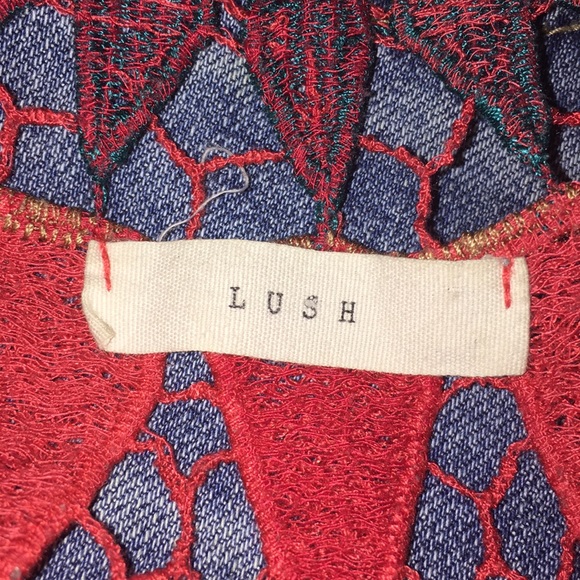 Lush lace-back orange crop top - Picture 3 of 3